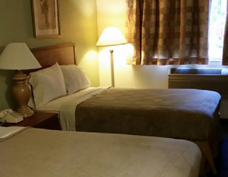 Riverwalk Inn & Suites Fort Atkinson Esterno foto